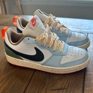 Nike Court Borough Low 2 GS Sneakers